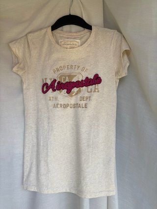 Camiseta beig y granate Aéropostale
