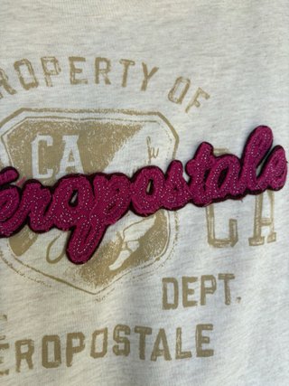 Camiseta beig y granate Aéropostale