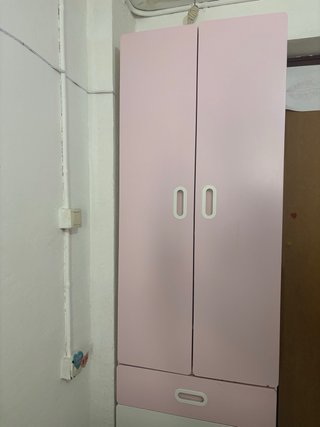 Armario infantil Ikea rosa