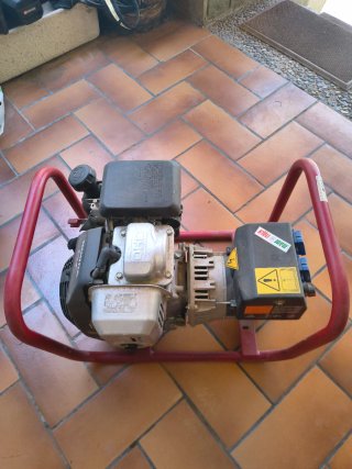 Generador Eléctrico Honda GC 160