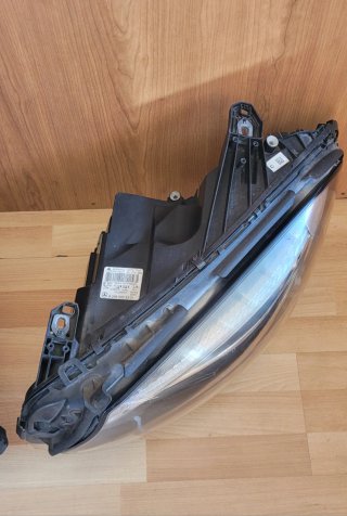 Faros LED Mercedes W246