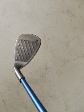 Palo de golf PING Rapture