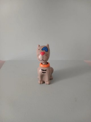 Gato Gilbert Caillou