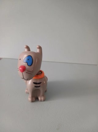 Gato Gilbert Caillou