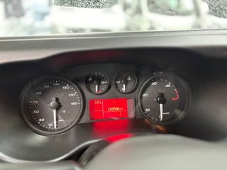 Iveco Daily  2.3 TD 35S 16 V 4100/H2 16 M3 16M3 160CV