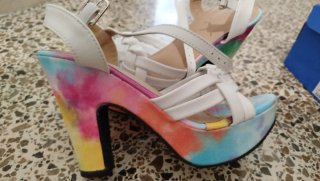 Zapatos de tacón multicolor