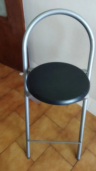 Mesa alta cocina madera y metal + 2 taburetes URGE