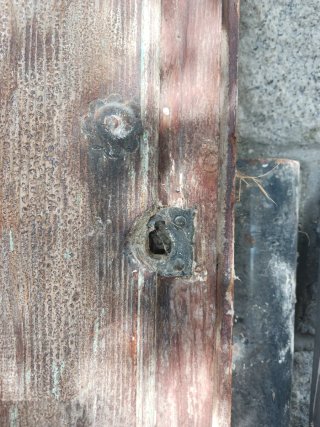 Puerta antigua madera para restaurar