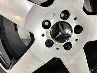 Llantas 19 Mercedes-Benz ML 2011-2015 A1664011902"