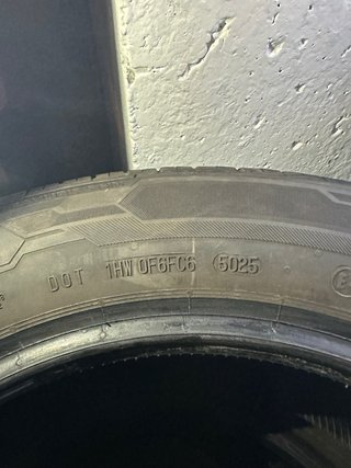 Neumáticos Barum Bravuris 5 215/55 R16