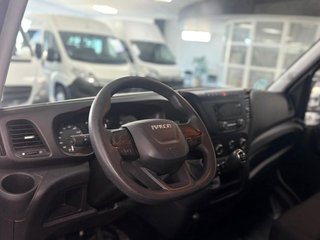 Iveco Daily 2.3 TD 35S 16 V 4100/H2 16 M3 l4 h3