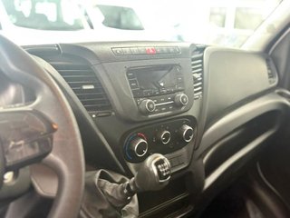 Iveco Daily 2.3 TD 35S 16 V 4100/H2 16 M3 l4 h3