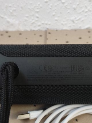 Altavoz Bluetooth Negro.
