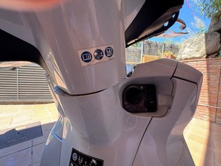 Honda SH300i ABS Scooter Blanca