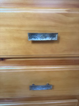 Cómoda de madera con 6 cajones