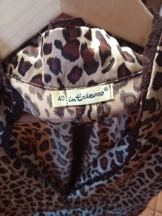 Blusa estampada leopardo