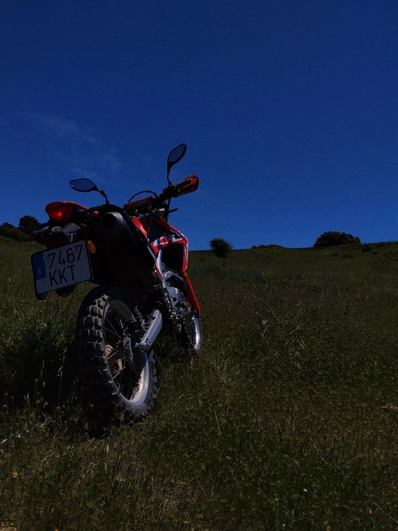 Honda CRF250L Enduro Moto