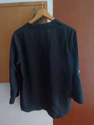 Camisa negra manga 3/4