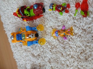 Lote de figuras Súper Things