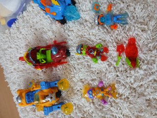 Lote de figuras Súper Things