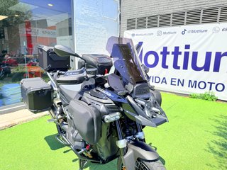 BMW R300GS ADVENTURE TRIPLEBLACK - AÑO 2024