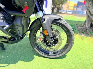 BMW R300GS ADVENTURE TRIPLEBLACK - AÑO 2024