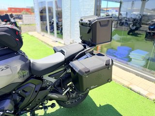 BMW R300GS ADVENTURE TRIPLEBLACK - AÑO 2024