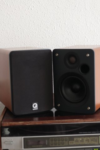 Altavoces Hi-Fi Q Acoustics 1010 Cherry/Negro