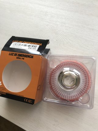 Luz de Emergencia Señal V16