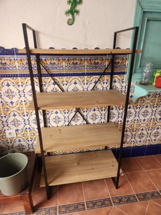 Estantería madera y metal