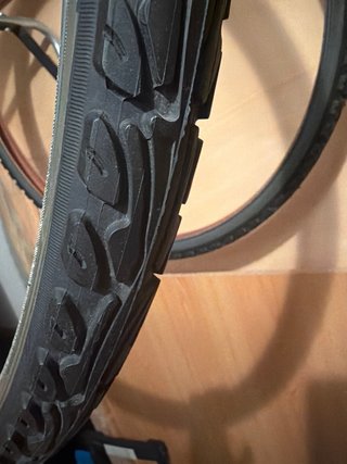 Cubierta bicicleta Decathlon T Series 700x42C / 44