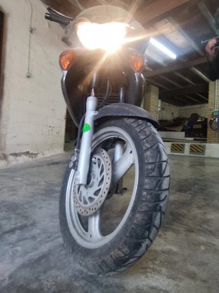 Honda Varadero 125 XLV Trail Bicilíndrica