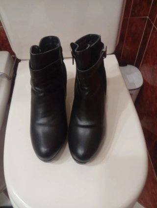 Botines negros de tacón