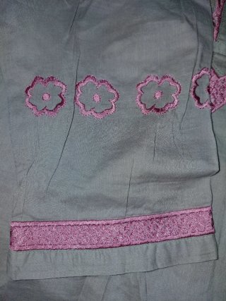 Camisa NIZA bordada gris y rosa