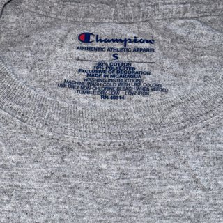 Camiseta Champion Momma Bear Cal Talla S vintage