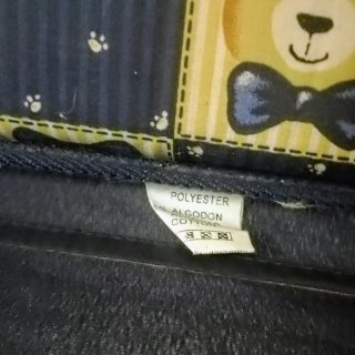 Cuna madera y plástico