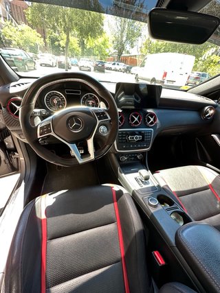 Mercedes-Benz A45 AMG