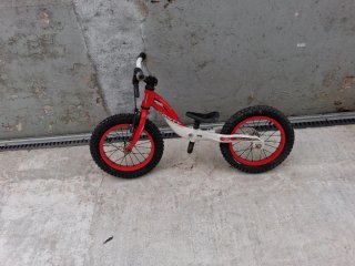 Bici de aprendizaje Monty 202
