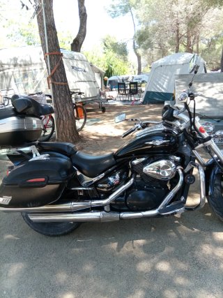 Suzuki Intruder M800 Custom Negra