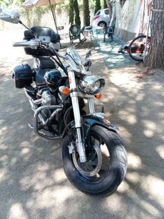 Suzuki Intruder M800 Custom Negra