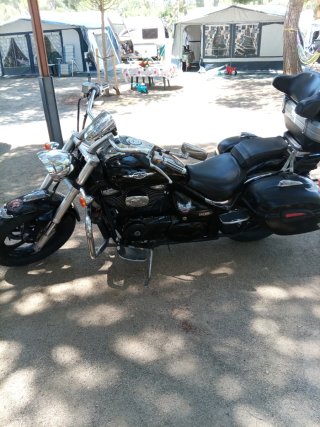 Suzuki Intruder M800 Custom Negra
