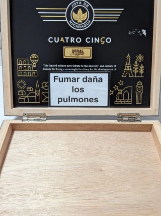 Caja Joya de Nicaragua Cuatro Cinco Edición Europa