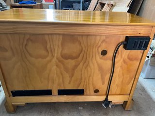 Mueble de salón de madera