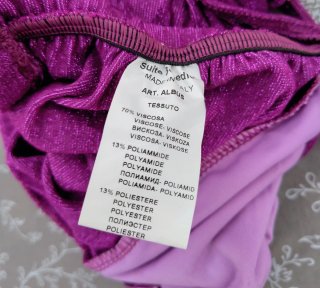 Top corto fucsia con tirantes