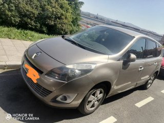 Renault Scenic 2011
