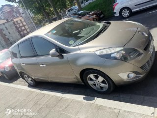 Renault Scenic 2011