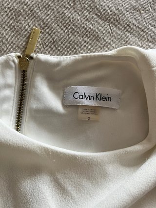 Vestido Calvin Klein Blanco roto