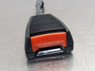 ENGANCHE CINTURON TRASERO DERECHO CITROEN E-MEHAR