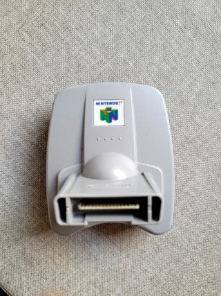 Nintendo 64 Negra con Accesorios