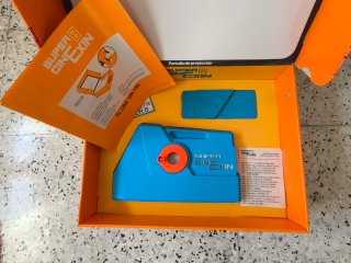 Proyector Cine Super 8 Cinexin con Cassette